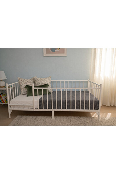 özgürce Renk Seçenekli Metal Unisex Montessori Bebek ve Çocuk Karyolası