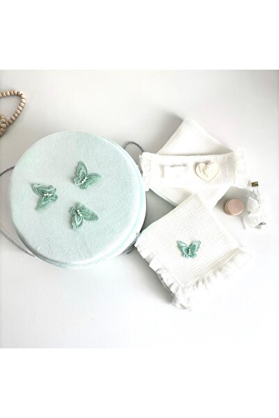 Anya-Events Βαπτιστικό κοστούμι μουσλίνας + Κουτί κοστουμιού από ανοιχτό πράσ...