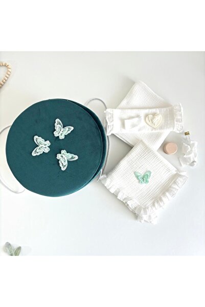 Anya-Events Βαπτιστικό Κοστούμι Μουσλίνας + Πράσινο Βελούδινο Κουτί Κοστουμιο...