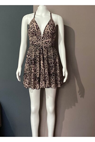 şıklık durağı sırt dekolteli boyundan bağlamalı mini elbise