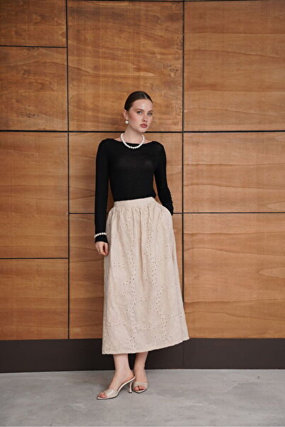 Lady Pixie Embroidered Detailed Long Skirt
