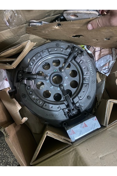 AGCO PARTS Massey Ferguson 3085 3095 398 3105 Debriyaj Baskı 13 İNÇ Seti Volan Hariç Balata Agco LUK ACP0370400