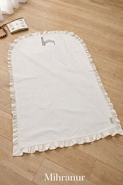 Mihranur Keten Minimal Kabe İşlemeli Fırfırlı Seccade Çeyiz Bohça Umre ve Hac...