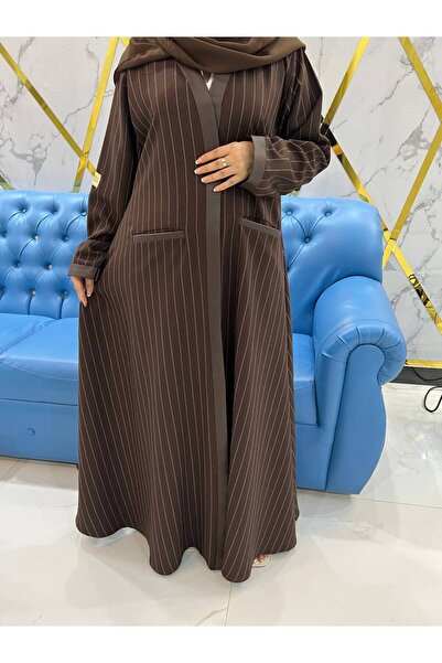 Leatherthreads Brown striped abaya with a straight cut and a formal touch
