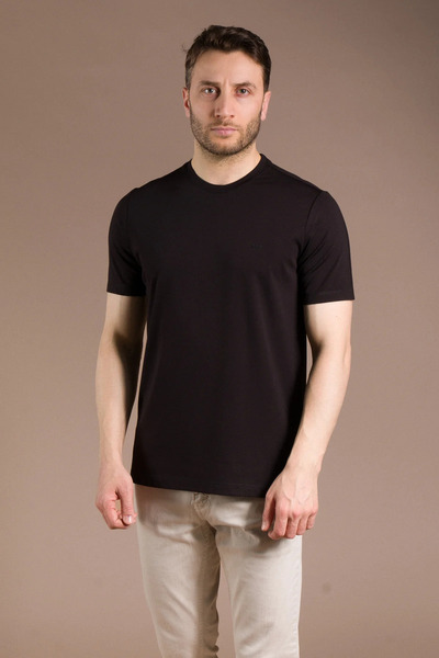 ZEKİ ÖZER Ανδρικό μπλουζάκι μαύρο Basic O-Neck