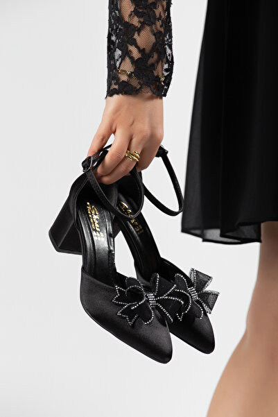 FYD SHOES حذاء نسائي للسهرات بكعب سميك مفتوح من الخلف مصنوع من مادة الساتان