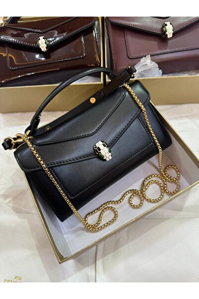 GGGG Elegant and sophisticated women's shoulder bag with all its accessories