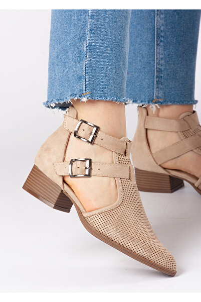 Defne Shoes حذاء ميرا نسائي بإبزيم مزدوج جلد سويدي بكعب قصير وتفاصيل مثقوبة و...