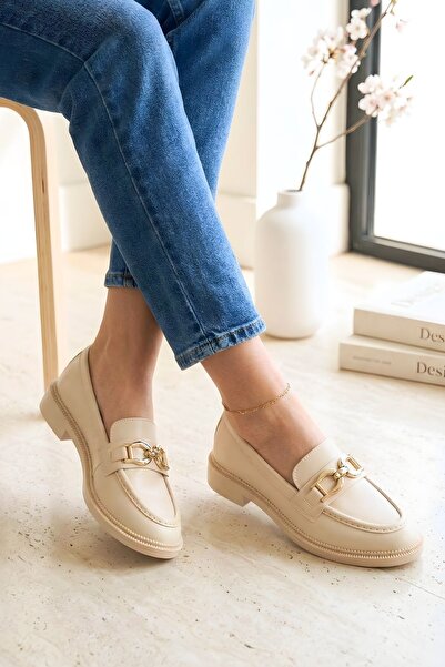 BOLVENDO Kadın Loafer Ayakkabı Zarif Altın Rengi Oval Tokalı Hafif Şık Krem R...