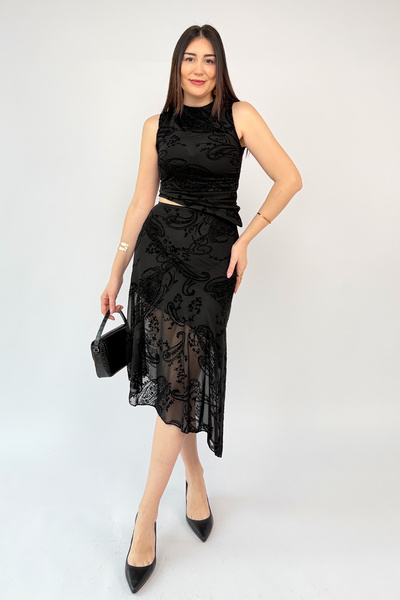 Cappmoda TKM-13375 Siyah Flok Baskılı Özel Tasarım Bluz Etek İkili Takım