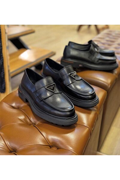Parlak Hakiki Deri Tokalı Casual Ayakkabı
