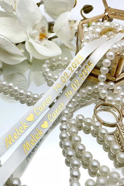 Lora Wedding Dökülen İncili Gold Varak (Parlak, Yaldızlı) Baskılı İsimli ve T...