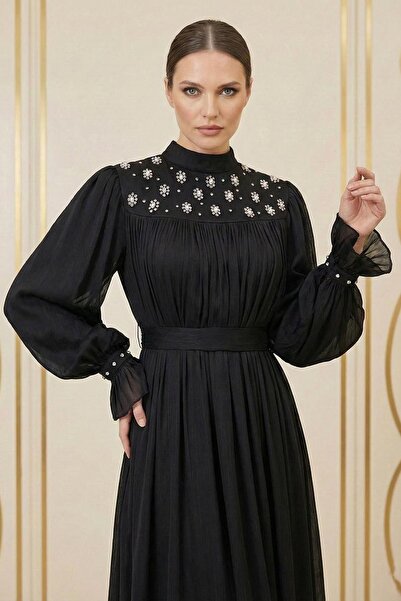 hakimoda فستان سهرة من الشيفون اللامع من لارينا باللون الأسود