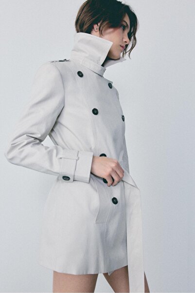 Stradivarius Basic short trench coat