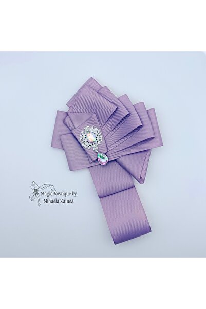 MagicBowtique by Mihaela Zainea Elegant Unique Brooch