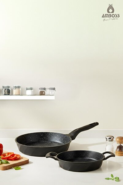Amboss Valencia 2 Piece Cast Iron 26 cm Pan 20 cm Pan Set