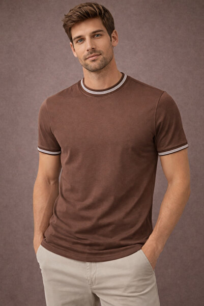Manche Muška majica 21-10382 okrugla kragna smeđa