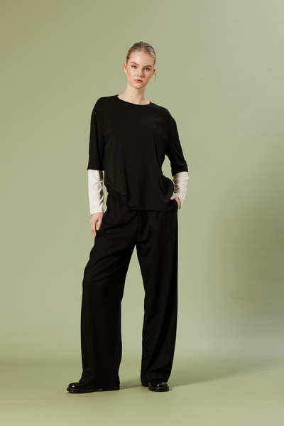 Nisan Contrast Detail Cycling Collar T-Shirt