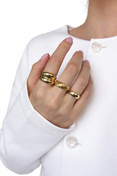 Ressia Modern Stylish Spiral Triple Ring Set