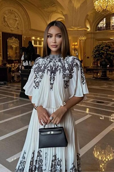 Pulli Collection Φόρεμα Ottom από ύφασμα με μοντέλο κάπας και πιέτες