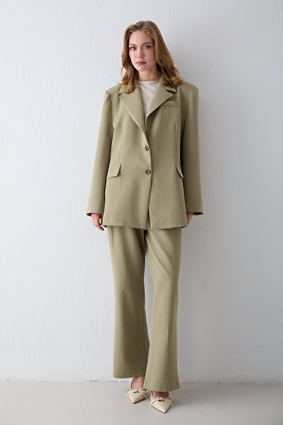 Melike Tatar Oversized Jacketed Suit 32-2734