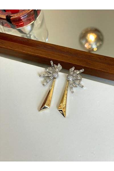 Manolia Jewels Taş Detaylı Tasarım Özel Seri Küpe