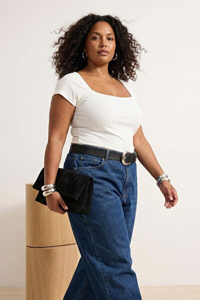 Trendyol Curve Bluză tricotată cu decolteu în formă de inimă, ecru, mărime ma...