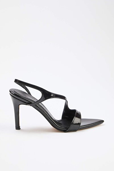 TRENDYOL SHOES Crna lakirana koža 8,5 cm ženske klasične Cipele sa štiklom TA...