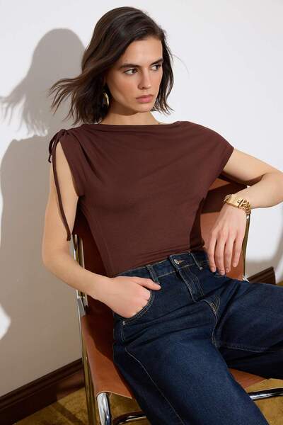 Trendyol Collection Brown Regular/Normal Fit Asymmetric Collar Gathered Soft ...