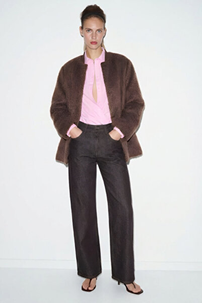 Mevra М'яка хутряна куртка кавового кольору з подарунковим ременем