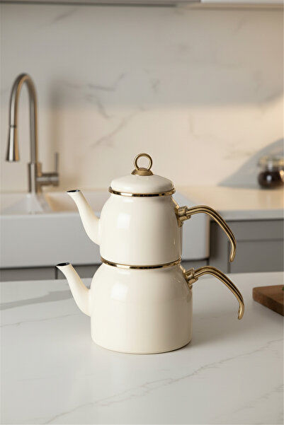 İpek Porselen Saf Beji Renk Emaye İkili Çay Seti – Gold Detaylı