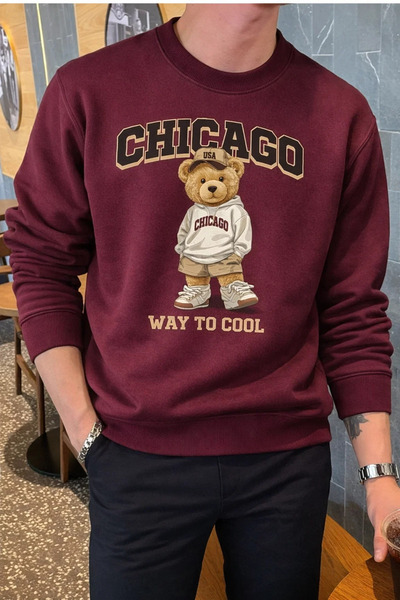 COMBİNE MİCHAİL سويت شيرت رجالي فضفاض مطبوع باللون الأحمر الداكن من شيكاغو