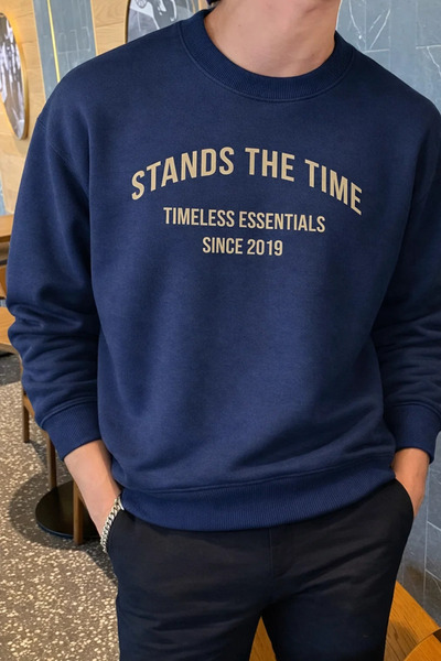 COMBİNE MİCHAİL Erkek Stands The Time Baskılı Oversize Bisiklet Yaka Lacivert...