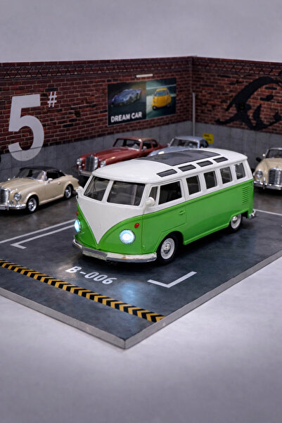 MODEL MAKET Karavan Sesli ve ışıklı Metal Araba Yeşil