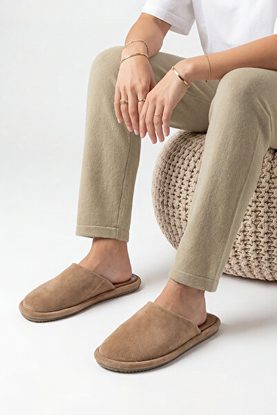 Marjin Kadın Hakiki Deri Önü Kapalı Sabo Günlük Terlik Luges Camel Süet