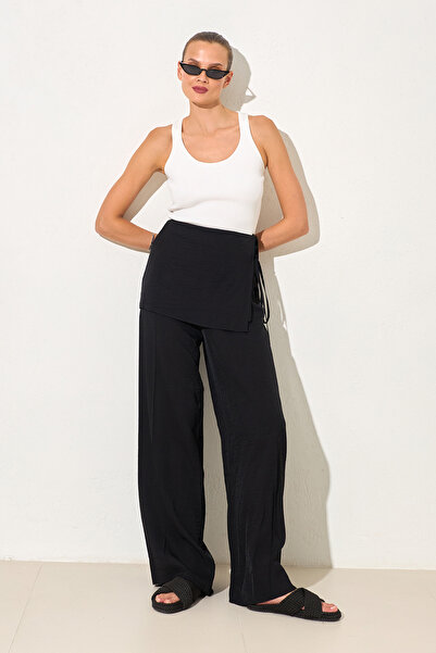 Setre Black Waist Detailed Relaxed Cut Trousers