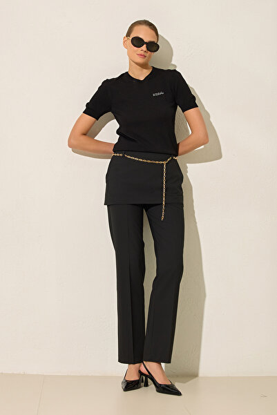 Setre Пълни панталони с черни детайли и верижни акценти