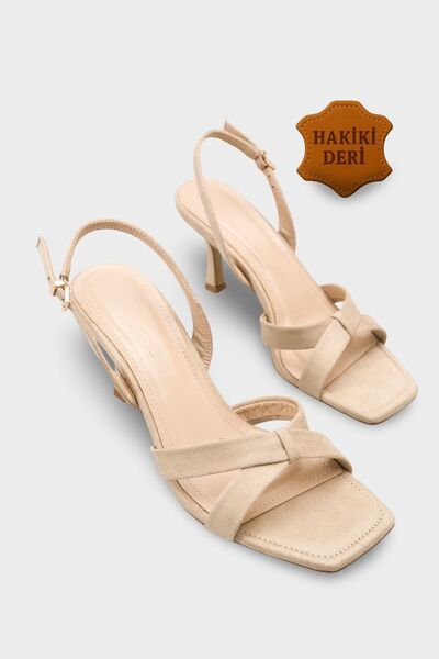 Capone Outfitters Roxana Естествена кожа с подплата, квадратен нос, кръстосан...