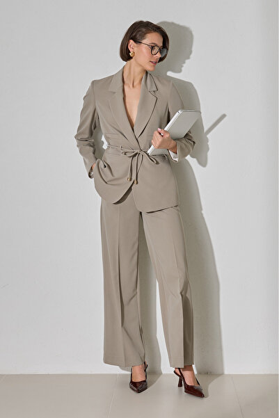Setre Olive Belden Bağlama Ve Cep Detaylı Ceket, Rahat Kesim Cepli Pantolonlu...
