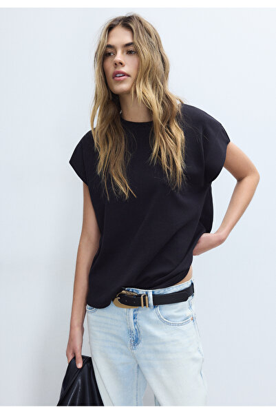 Stradivarius B06 Basic dropped-shoulder T-shirt