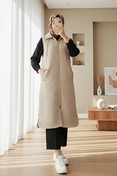 HİJABAYA Μακρύ καπιτονέ γιλέκο με φερμουάρ και τσέπες με κουκούλα