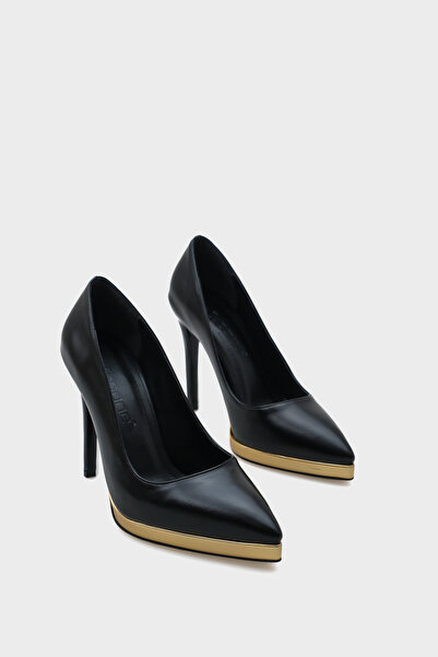 Capone Outfitters Дамски обувки на висок ток с платформа и остър връх Helga