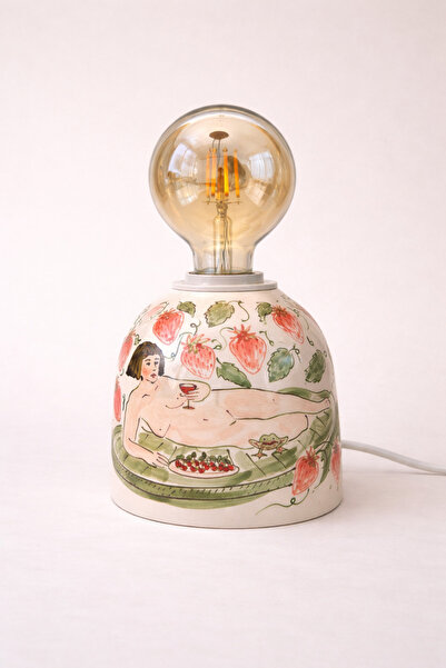 ema Çilek Bahçesi Temalı El Yapımı Seramik Abajur – Renkli Dekoratif Masa Lam...