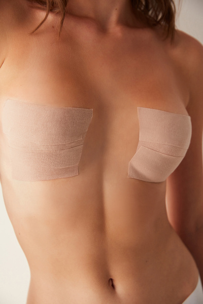 Penti Bandă de piept bej decoltată