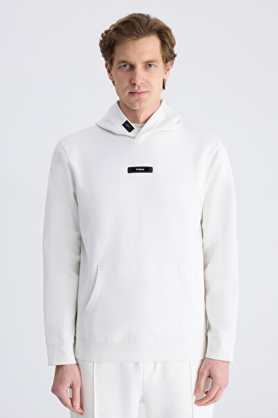 Twn Hanorac din bumbac tricotat simplu, ecru, croială slim fit