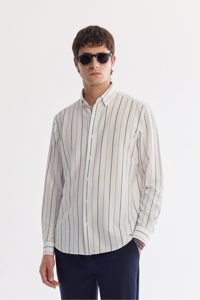 Avva Men's White Bottomed Collared Shirt Striped Elastane Regular Fit Shirt A...