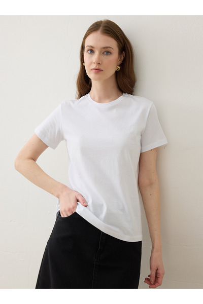 Refka Crew Neck Short Sleeve T-Shirt - White - Refka