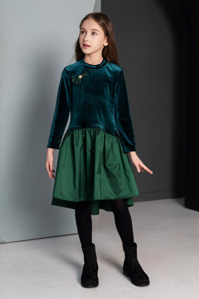 SheShe فستان مخملي أخضر من التفتا