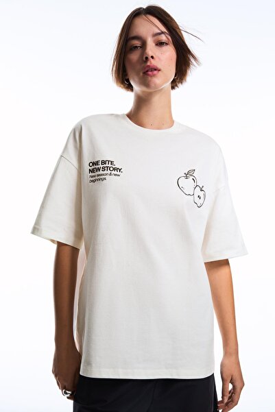 Bershka Kısa kollu baskılı tişört