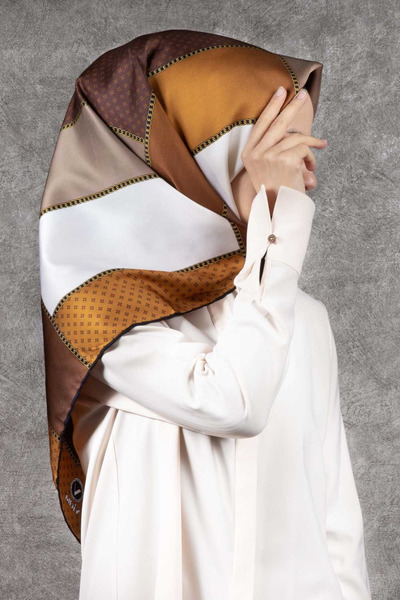 VİOLLA Twill Geometrik Desenli Kahverengi - Hardal Renkli 90x90 Eşarp (İpek İ...
